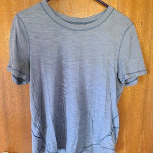 lululemon running tshirt blue, size 8